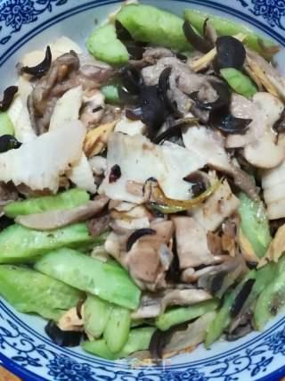 快乐吃瓜菌,揭秘娱乐圈幕后趣闻，带你畅游娱乐世界