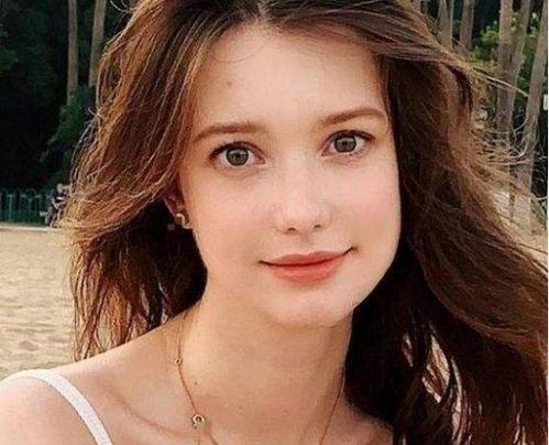 浙大校花李珊珊吃瓜